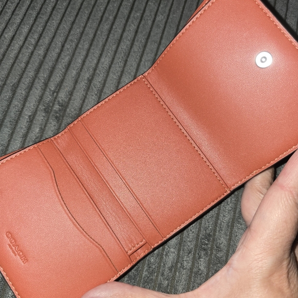 New Coach Wallet N Cardholder - Picture 4 of 5